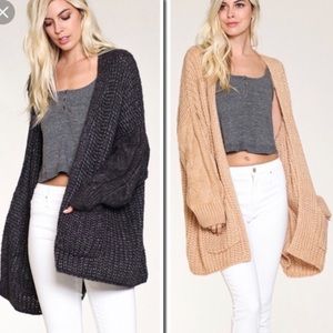 [Listicle] Oversized Beige Cardigan